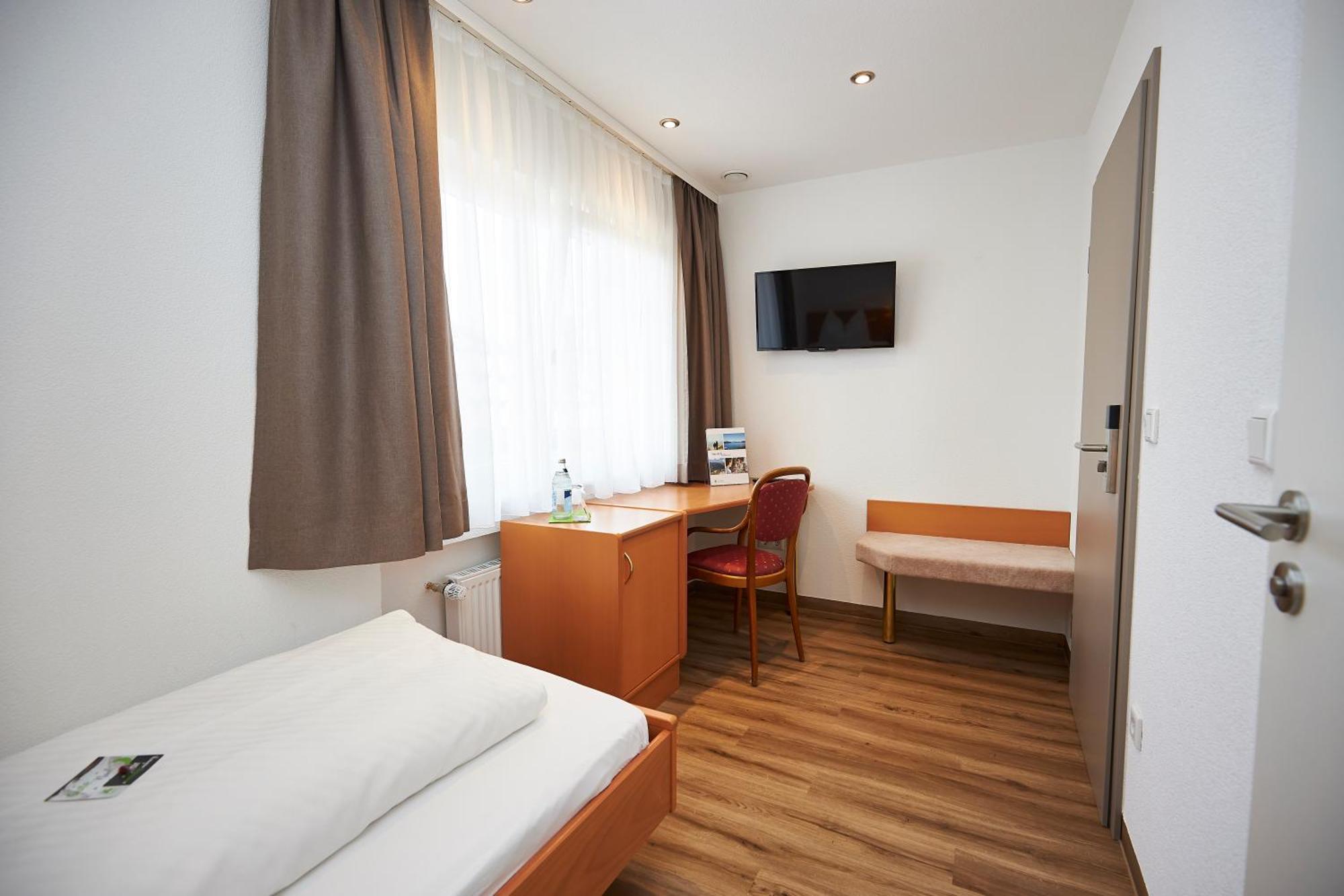 Flair Hotel Gruener Baum Donaueschingen Bagian luar foto