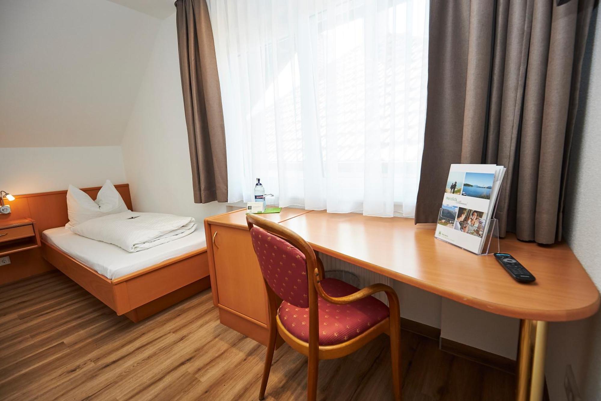 Flair Hotel Gruener Baum Donaueschingen Bagian luar foto