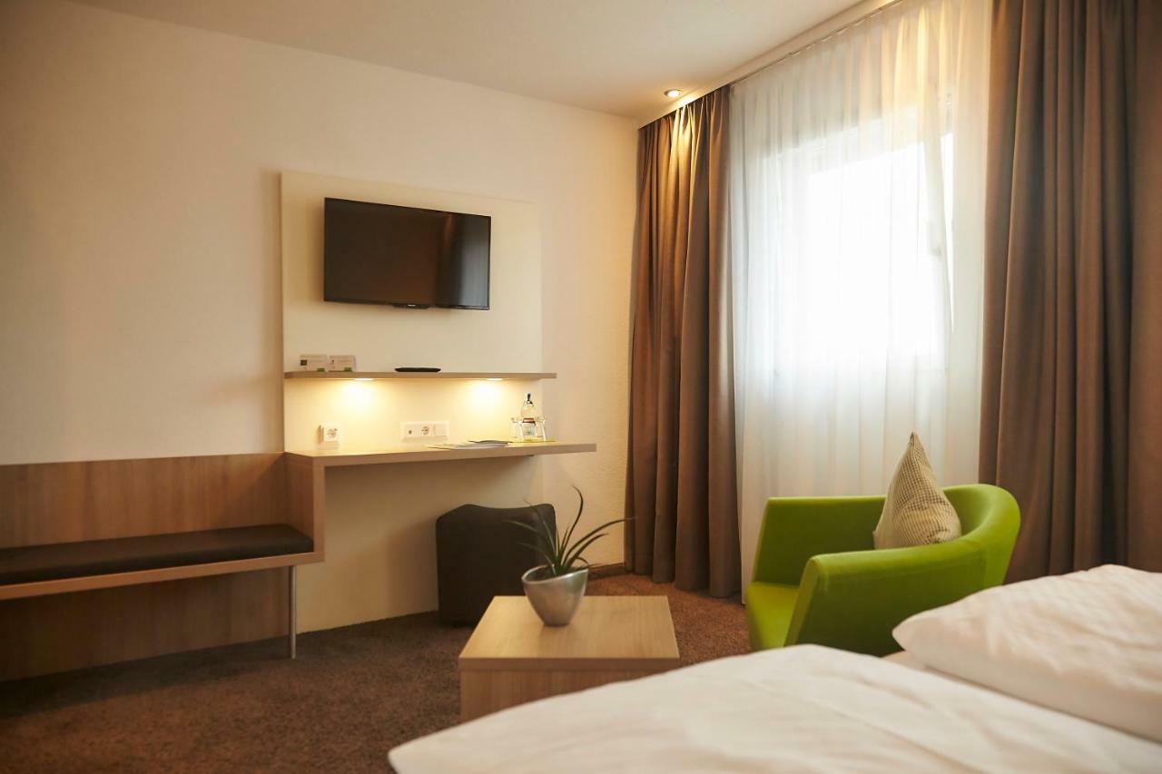 Flair Hotel Gruener Baum Donaueschingen Bagian luar foto