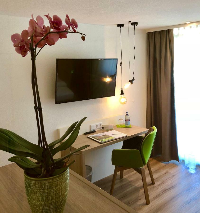 Flair Hotel Gruener Baum Donaueschingen Bagian luar foto