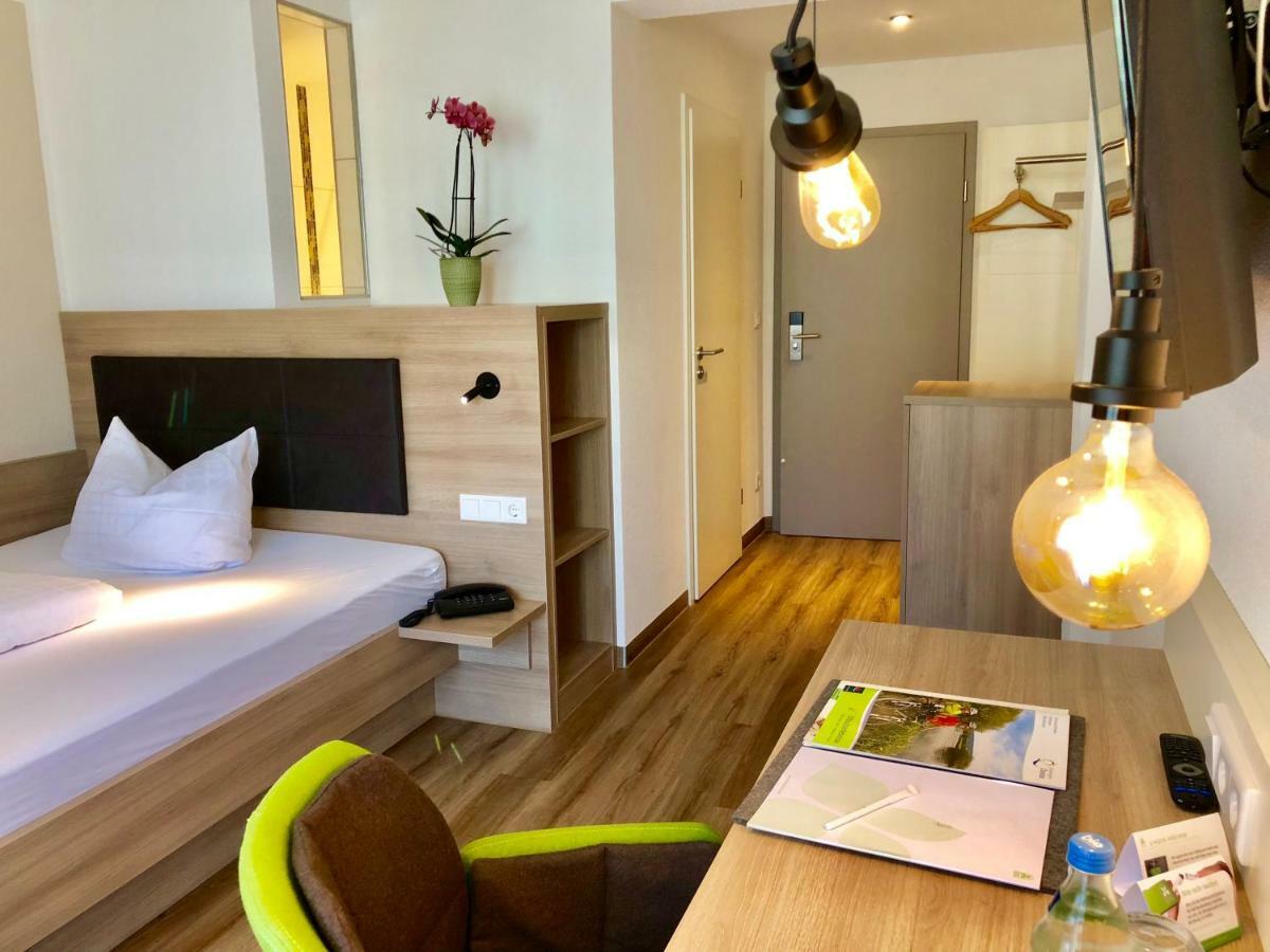 Flair Hotel Gruener Baum Donaueschingen Bagian luar foto