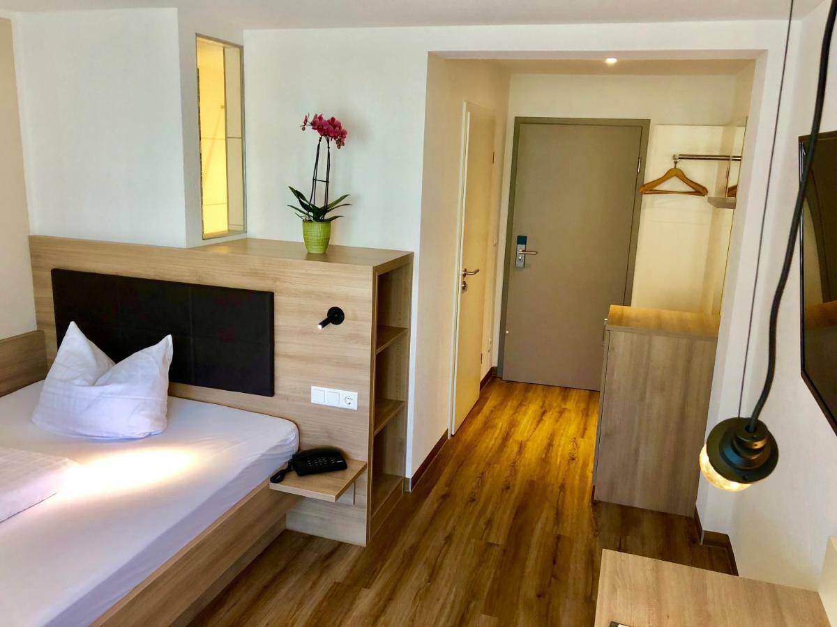 Flair Hotel Gruener Baum Donaueschingen Bagian luar foto